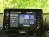 車両情報や設定を分かりやすく表示。操作も簡単で、誰でもすぐに使いこなせます。ドライブの安全と快適性を高める機能が満載です。