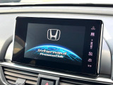 【メーカー純正ナビ】インテリアに溶け込むスタイリッシュな「専用設計」メーカーナビを装備♪視認性や操作性など基本性能にも優れ、より上質なカーライフをお楽しみいただけます。