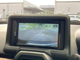 バックモニターが、駐車時の安全性を高めます。狭い場所でも、安心して駐車できます。運転初心者の方にもおすすめです。