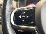 【アダプティブクルーズコントロール】ミリ波レーダー+ステレオカメラ+赤外線により前方車輌を認識し、速度や車間距離を維持・調整。高速道路走行時や渋滞時にドライバーの負担を大幅に軽減します。