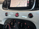 こちらのお車にはフロント、リアともにフォグランプが装備されています!