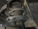 お車を安心してお乗りいただく為には、足回りの定期点検が欠かせません。サービスサポート(有償保証)では無料点検もご提供しており、安心のカーライフをお過ごしいただけるサポート体制が整っています。