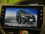 【純正ナビ】人気の純正ナビを装備しております。ナビの使いやすさはもちろん、オーディオ機能も充実!キャンプや旅行はもちろん、通勤や買い物など普段のドライブも楽しくなるはず♪