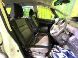 運転席シート廻りは使用感も少なく、良好な状態となっています。丁寧に使われていたことがよくわかりますね。