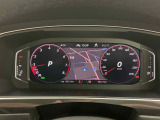 デジタル液晶メーター&rdquo;Digital Cockpit Pro&rdquo;です。画面の切り替えは、ハンドルのボタンで簡単に操作ができます。
