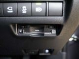 ETC車載器付きです。高速道路の料金所もスムーズに通過できます。