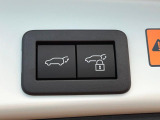 【パワーバックドア】スマートキーや運転席のボタンを押すだけでリアゲートが自動で開閉します!荷物を持っている時や、高い位置にあるバックドアを閉める際に便利な機能です♪