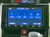 使いやすいインターフェースのナビ・オーディオ。快適なドライブをサポートする機能が満載です。