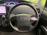 【純正革巻きステアリング】上質な革を使用することで、手にしっかり馴染みとても運転しやすいハンドルです♪