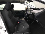 見通しのよいすっきりとした視界で、誰でも運転しやすいです。運転のしやすさは疲れにくさにも繋がりますよ♪
