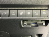 ETC車載器搭載で、料金所でのスムーズな通過が可能。スムーズな移動をサポートする、便利な機能です。
