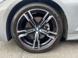 自動車保険も純正のクオリティを。BMWの正規ディーラーのみが取り扱い可能な、BMW専用自動車保険。専任のスタッフが皆様のカーライフを24時間365日サポート致します。