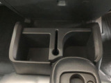国道1号線沿い(京都方面)にございます。公共交通機関ですと京阪電車「枚方市」(京橋から特急で1駅)よりバス「国道池ノ宮」徒歩約5分です。