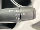 【オートライトシステム】暗くなると自動でライトが点灯オ-トライトスイッチ付★昼間のトンネル走行などオートにしていると便利です