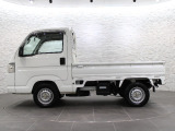 このお車はホンダ純正光脱臭・抗菌加工を納車前に致します。光触媒消臭は光触媒と銀イオンにより消臭とウイルス除菌や抗菌効果のダブル効果で車内を快適に保ちます。