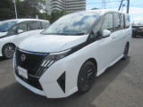 【納車前点検】法定12ヶ月点検+エンジンオイル&エレメント交換+ワイパーリフィル交換等を弊社整備工場にて実施。