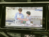 停車中にテレビ番組や映像を楽しめる機能。休憩時間や待ち時間に、リラックスした時間を過ごせます。