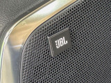 【JBLサウンドシステム】充実のナビ機能はもちろん、高度なチューニング能力が搭載されており、高音質な音楽をお楽しみいただけます♪