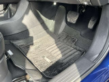 日産純正フロアマット付きです!