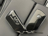 アンサーバックシステム付キーレスドアが閉まると1回開くと2回ウインカーランプが点滅。閉め忘れがなく安心です。