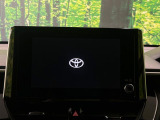 【8インチ ディスプレイオーディオ】大画面のディスプレイはAppleCarPlayやAndroidAutoが利用可能。大きな画面でスマホナビアプリ等が利用いただけます♪
