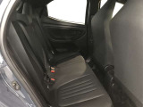 ゆとりある広々とした車内空間は、ドライブを始め買い物やレジャーなど、幅広く活躍します。一人でもみんなとでもお出かけを楽しみましょう!