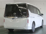 沢山乗れるのがこの車の魅力!2台で移動しないと・・・なんて時もこの車なら1台で!大活躍です♪