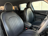 ◆LIBERALAは、輸入車選びの新たなスタイルを提案するインポート・セレクト・ブランドです。オーナー様となる方がクルマから直接感じる感性を第一にした、最良の一台との出会いをコーディネートいたします。