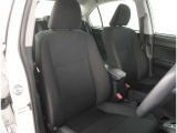 【フロントシート】運転しやすいドライバーズコックピット!ドライブが楽しくなります。
