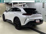 「中古車ハイブリッド保証」付き。ハイブリッド機構を無償で保証します。保証期間は、初度登録年月から10年目まで、またはロングラン保証が終わってから3年間。ただし累計走行距離が20万km以内です。
