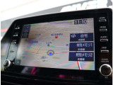 お車選びをお楽しみ頂けるよう、在庫車の展示スペースを十分に確保しております。