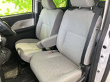運転しやすいように配置された操作系。直感的に操作でき、安全運転をサポートします。