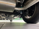 お車を安心してお乗りいただく為には、足回りの定期点検が欠かせません。サービスサポート(有償保証)では無料点検もご提供しており、安心のカーライフをお過ごしいただけるサポート体制が整っています。