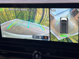 【アラウンドビューモニター】専用のカメラにより、上から見下ろしたような視点で360度クルマの周囲を確認することができます☆死角部分も確認しやすく、狭い場所での切り返しや駐車もスムーズに行えます。