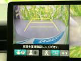 後方確認をサポートするモニターです。駐車時や狭い道での運転も安心ですね。運転の苦手な方にもおすすめです。