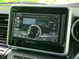 使いやすい操作性を備えたオーディオシステム。Bluetooth接続で、お気に入りの音楽を快適に楽しめます。ドライブがより一層楽しくなりますね。
