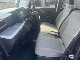 毎日全国の仕入れ先から厳選した車を仕入れております!プロの査定士の検査を受けた車を仕入れ、入庫後も社員が1台1台を走行チェックや状態確認・装備確認などを入念に行います。