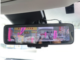 入庫時・販売時・納車前に、弊社基準の68項目に及ぶ点検整備を実施しております。