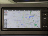 ナビ付きですので初めての場所や遠出に大活躍!Bluetoothでお使いのスマートフォンやミュージックプレイヤー接続することで音楽の再生もできます!!またフルセグでのテレビの視聴も可能!!