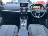 Q2 35 TFSI アドバンスド 