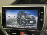 【純正10型SDナビ】人気の純正ナビを装備。オーディオ機能も充実しており、Bluetooth接続すればお持ちのスマホやMP3プレイヤーの音楽を再生可能!毎日の運転がさらに楽しくなります!!