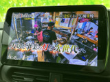 停車中にテレビや映像コンテンツを楽しめます。長時間の移動も退屈しません。家族や友人と一緒に、快適な時間を過ごせます。