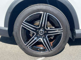 【アルミホイール】20インチのAMG5スポークアルミホイールを装着