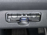 ETC車載器付きです。高速道路の料金所もスムーズに通過できます。