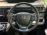 【純正革巻きステアリング】上質な革を使用することで、手にしっかり馴染みとても運転しやすいハンドルです♪