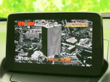 鮮やかな高画質モニターで、動画コンテンツを楽しめます。長距離ドライブの移動時間を快適に過ごせるでしょう。