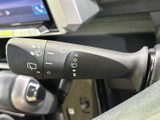 雨天時でもクリアな視界を確保。運転に必要な情報を的確に把握でき、安全運転をサポートします。