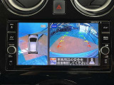 バックモニター&全周囲モニター!お車の周りの状況を俯瞰的に確認できます♪