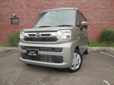 明るく見やすいLEDヘッドランプ装着車!