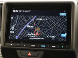純正8インチベーシックインターナビ(VXM-245ZFEi)&バックカメラが装備されているので、普段の使い勝手もロングドライブも快適です。